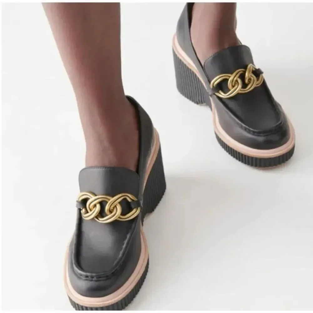 DOLCE VITA Leather Brenan Wedges in Black Size 9.5